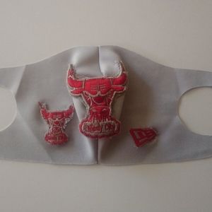 NBA Windy City Bulls Adult Face Covering